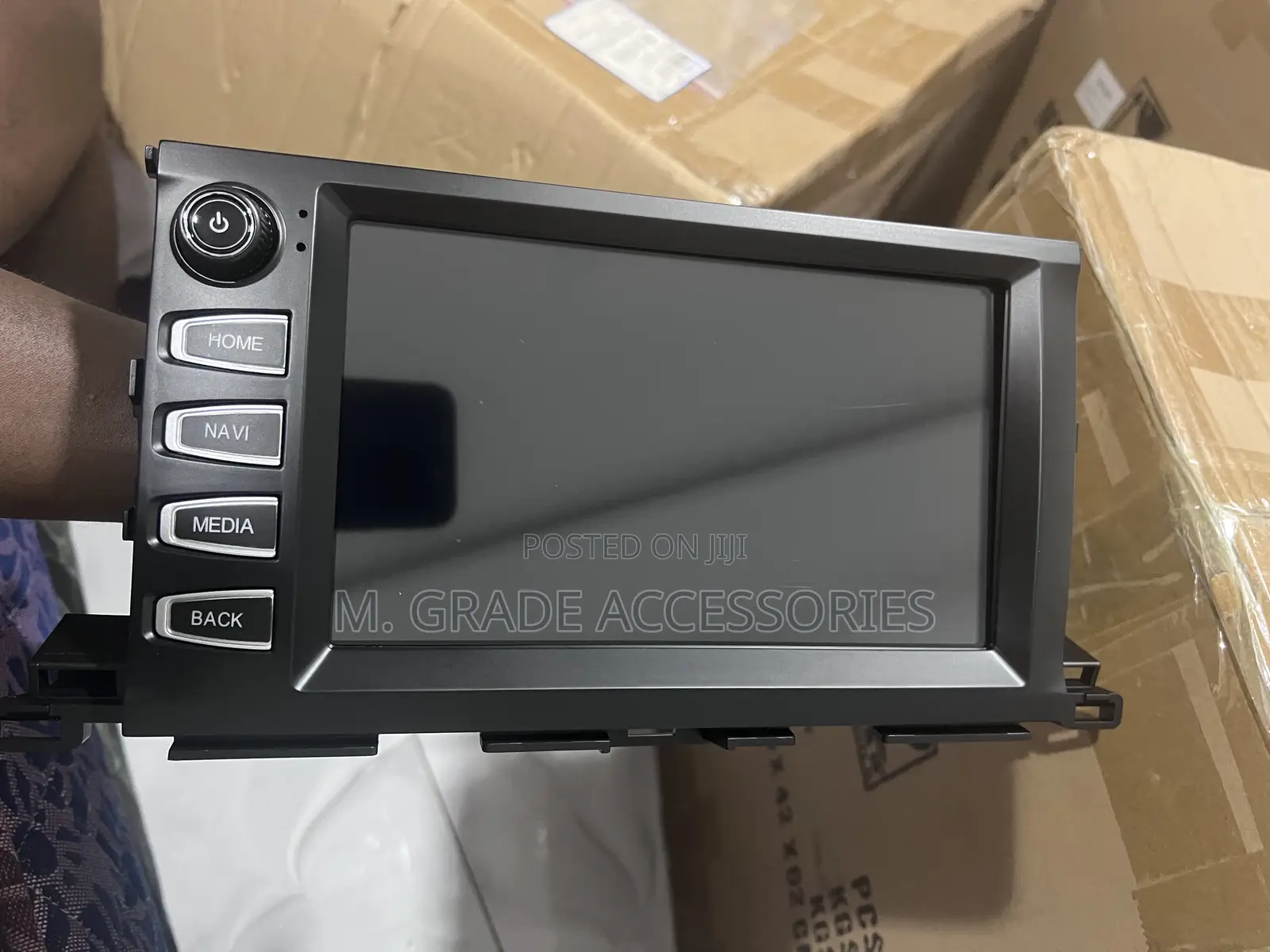 Highlander OEM Android Player -QLED, Wireless Carplay &4K Video