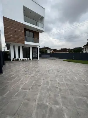 4bdrm House in Sefdard Properties, East Legon for sale