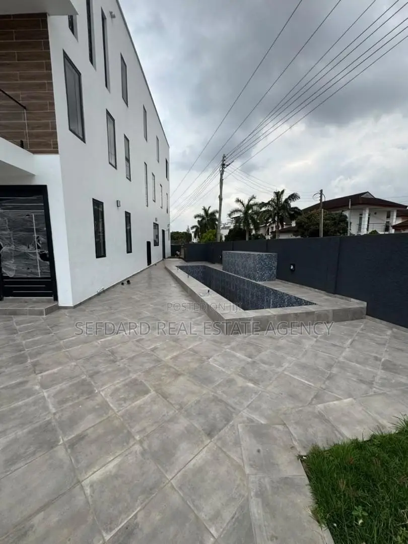 4bdrm House in Sefdard Properties, East Legon for sale