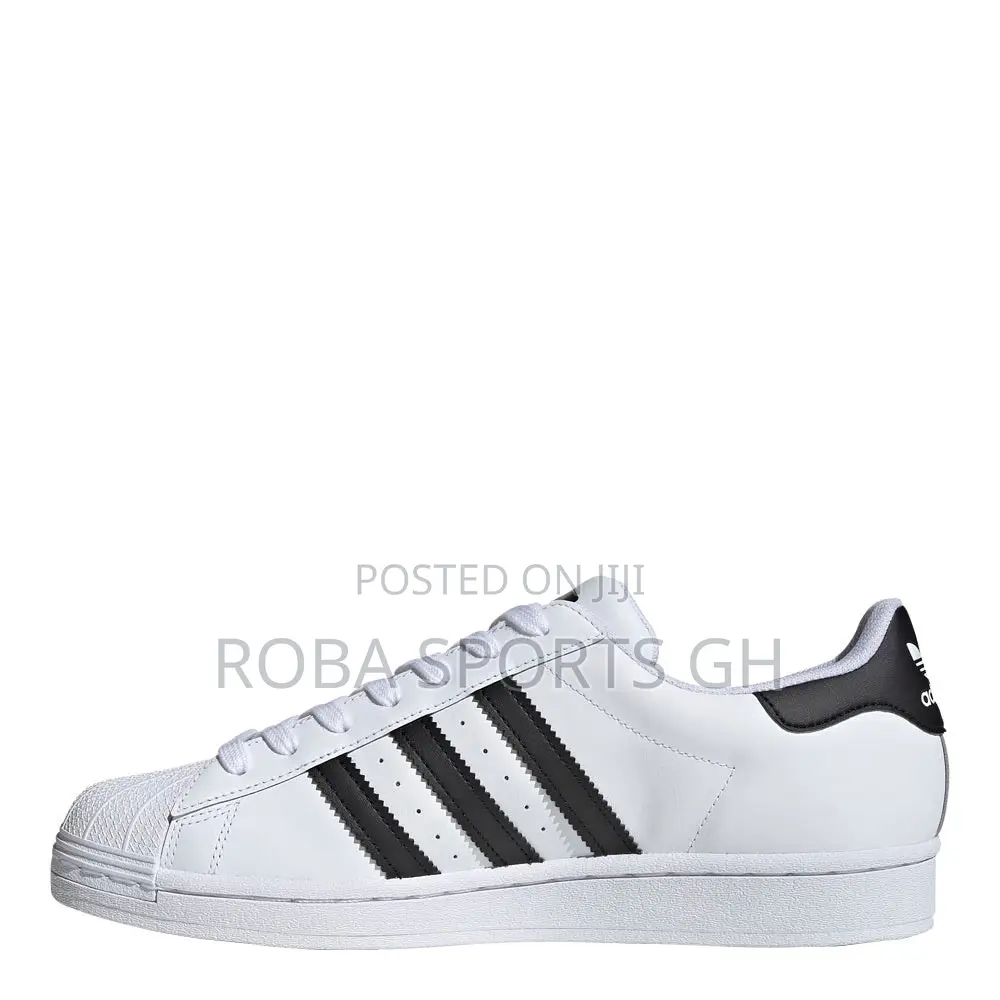 Adidas Superstar Sneakers