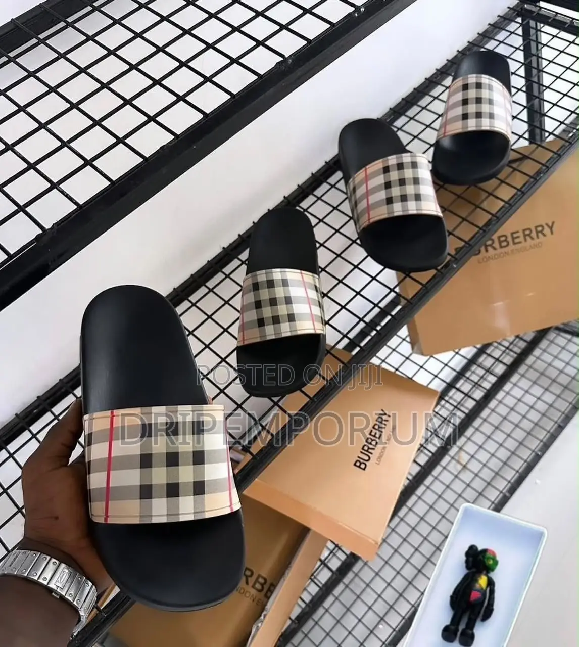 Burberry Check Slide