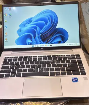 New Laptop HP ProBook 640 G8 8GB Intel Core i7 SSD 256GB