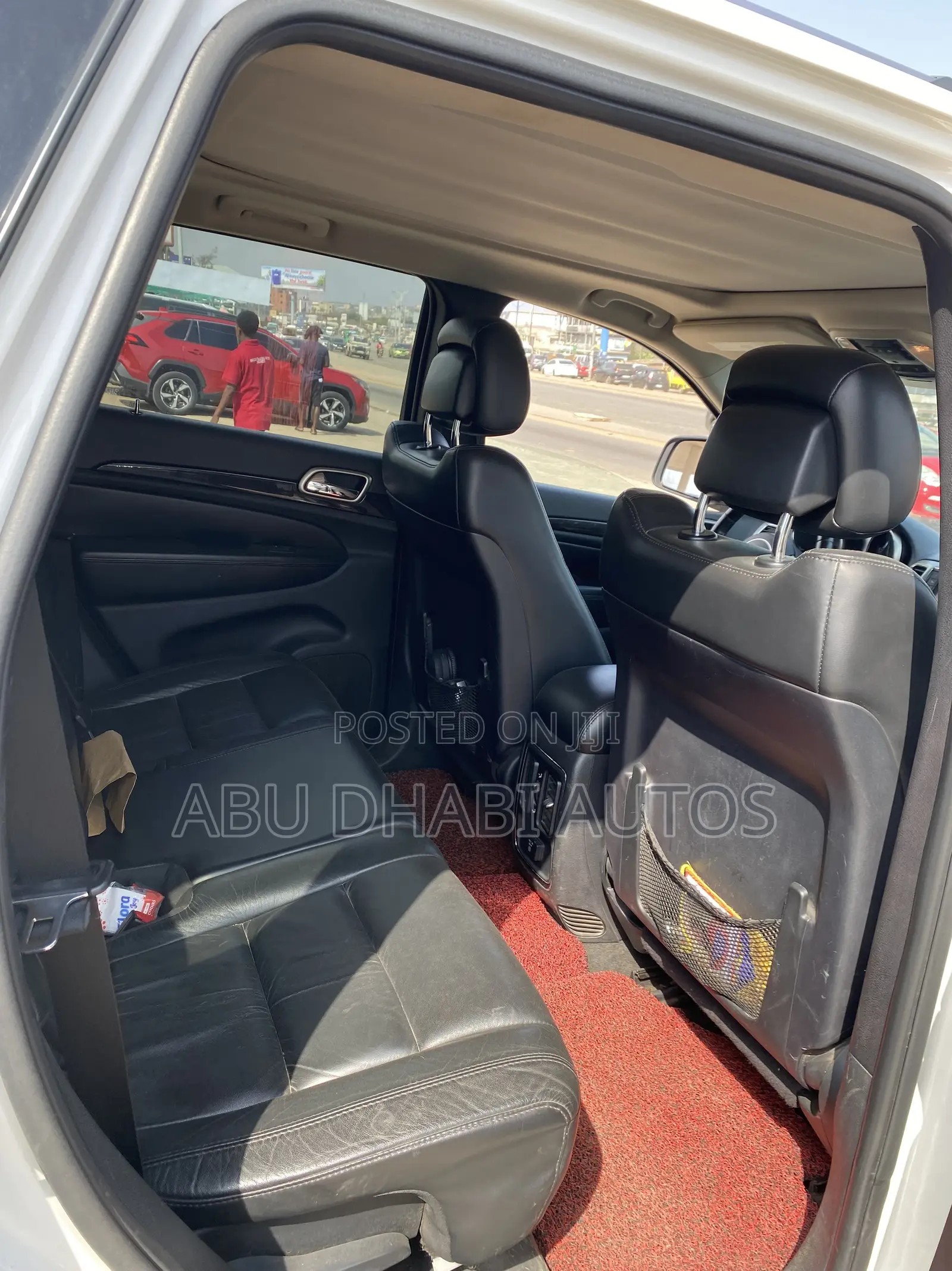 Jeep Grand Cherokee Altitude 4X4 2013 White