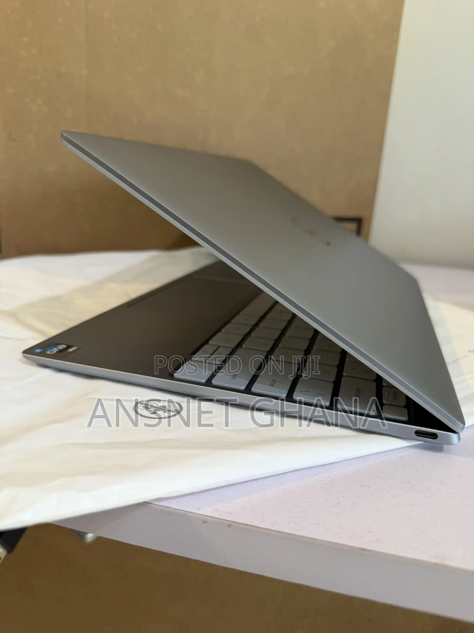 New Laptop Dell XPS 13 32GB Intel Core i7 SSD 512GB