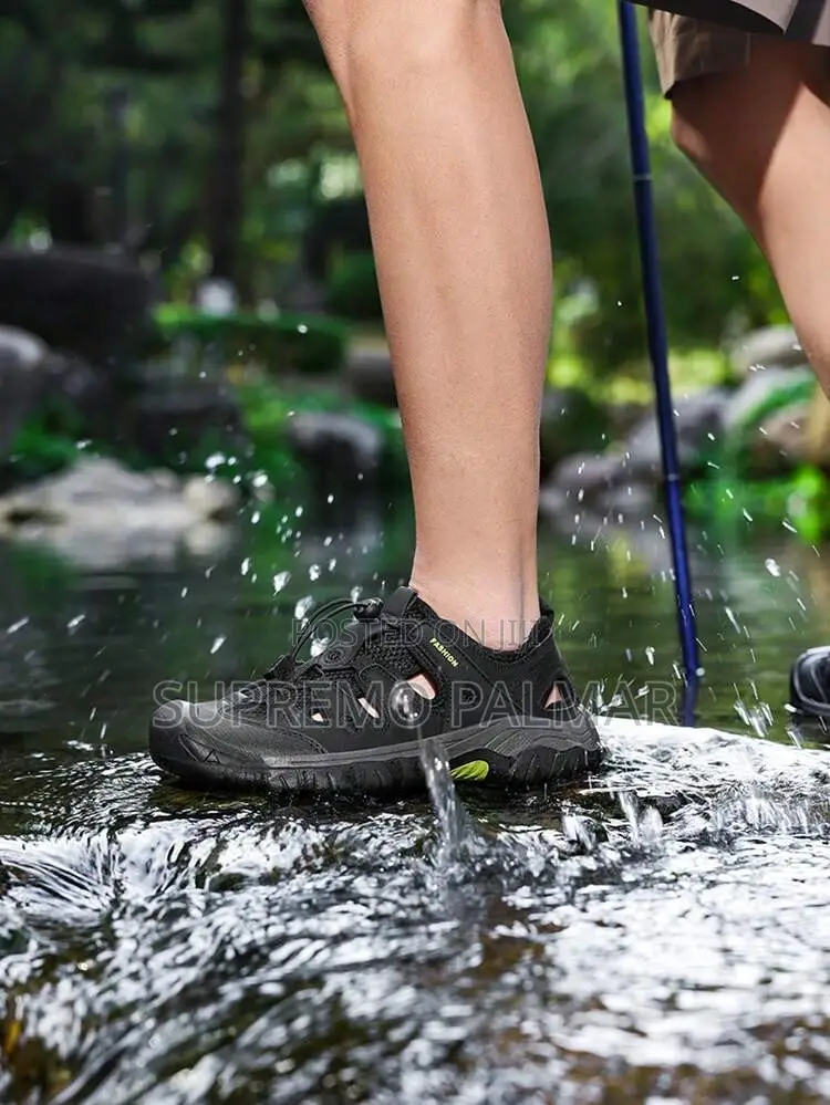 Dog Mouth Closed-Toe Outdoor Sport for Men & Women Outdoor Sandals