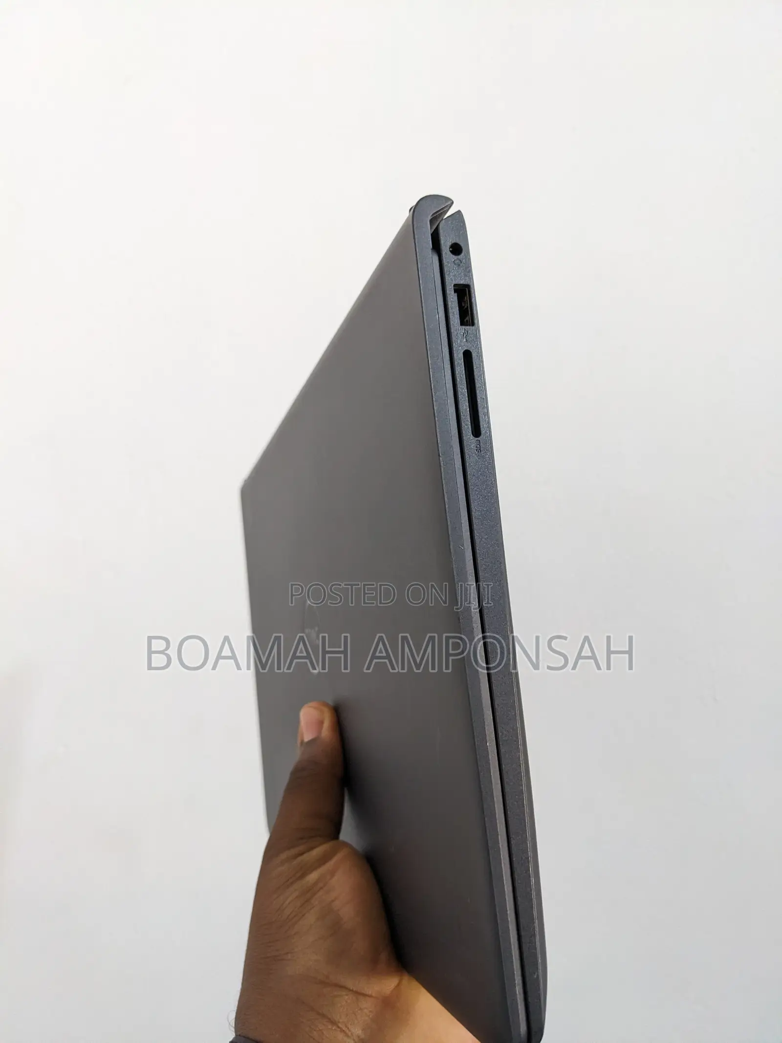 Laptop Dell Inspiron 15 3530 16GB Intel Core i7 SSD 512GB