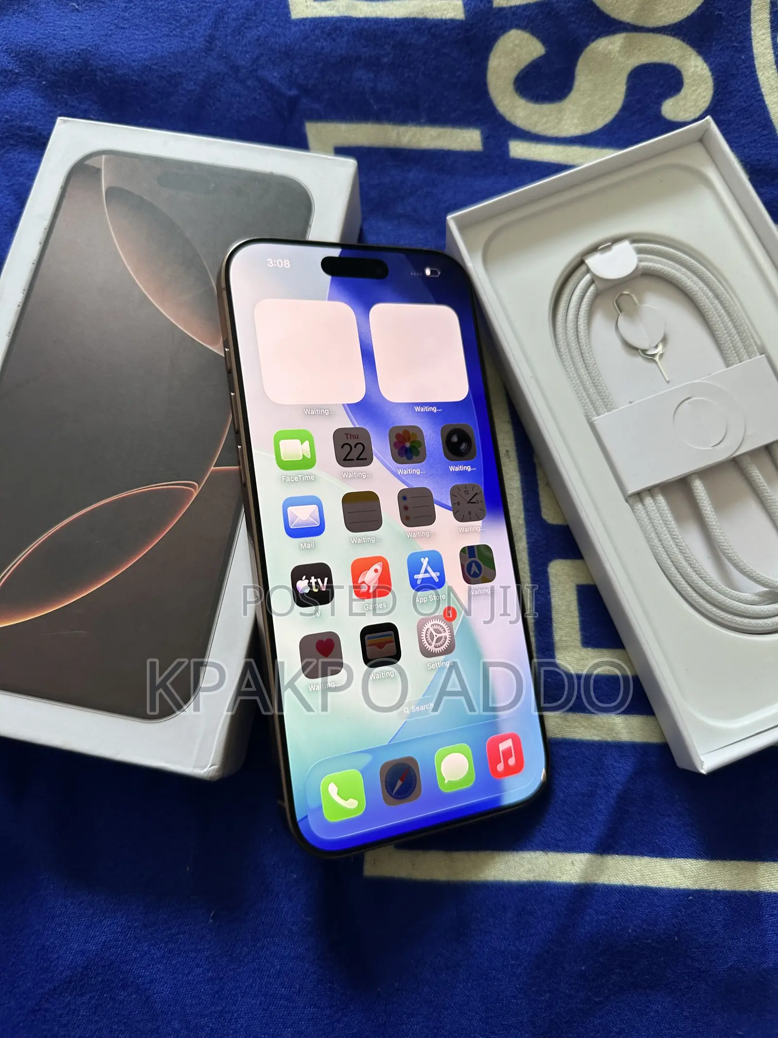 Apple iPhone 16 Pro Max 256 GB Gold