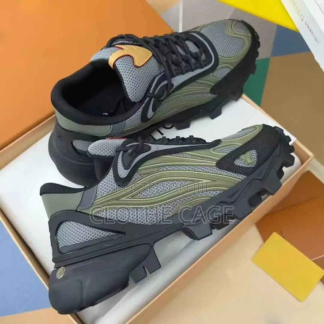 Louis Vuitton LV Summit Sneakers