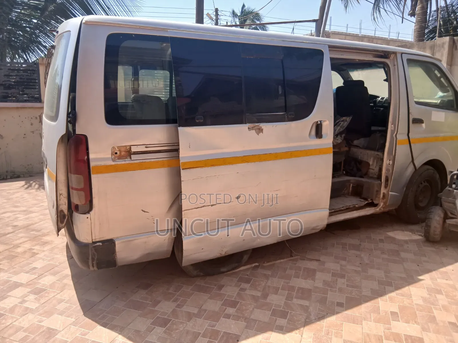 Toyota Toyoace 2010 Silver