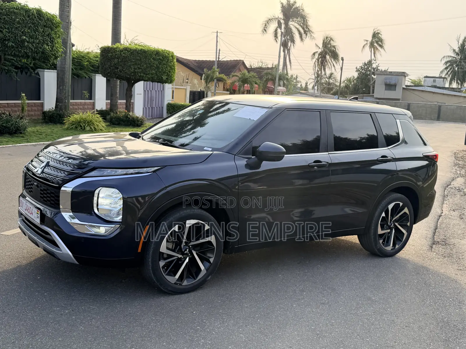 Mitsubishi Outlander SE 2022 Gray