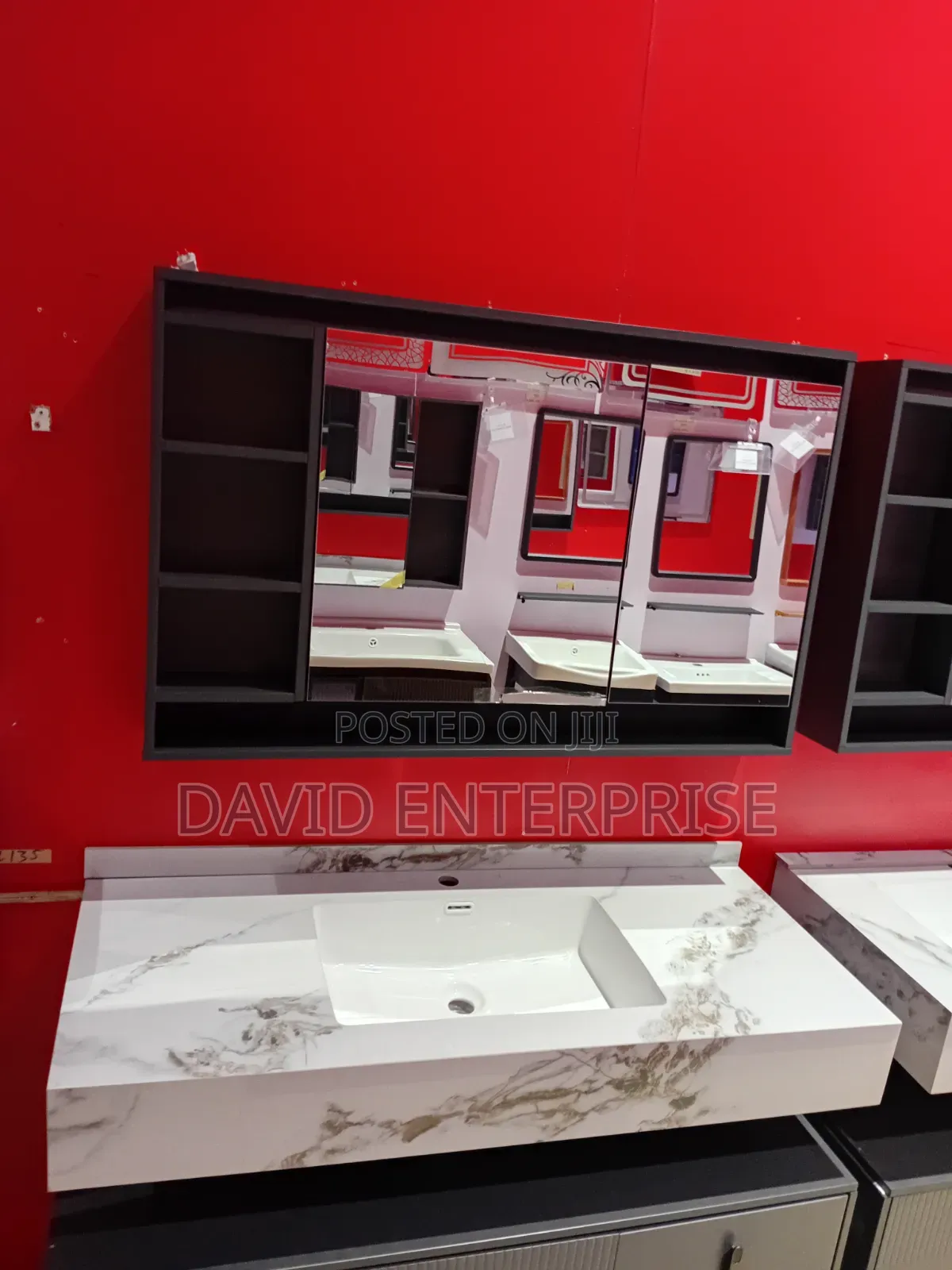 Cabinet Basin With Mirror