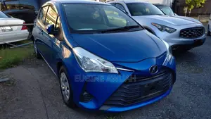 Toyota Vitz 2017 Blue