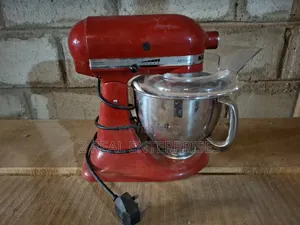 KitchenAid Artisan Series 4.8L Tilt-Head Stand Mixer With Splash Guard