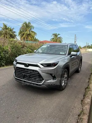 Toyota Highlander Limited AWD 2024 Silver