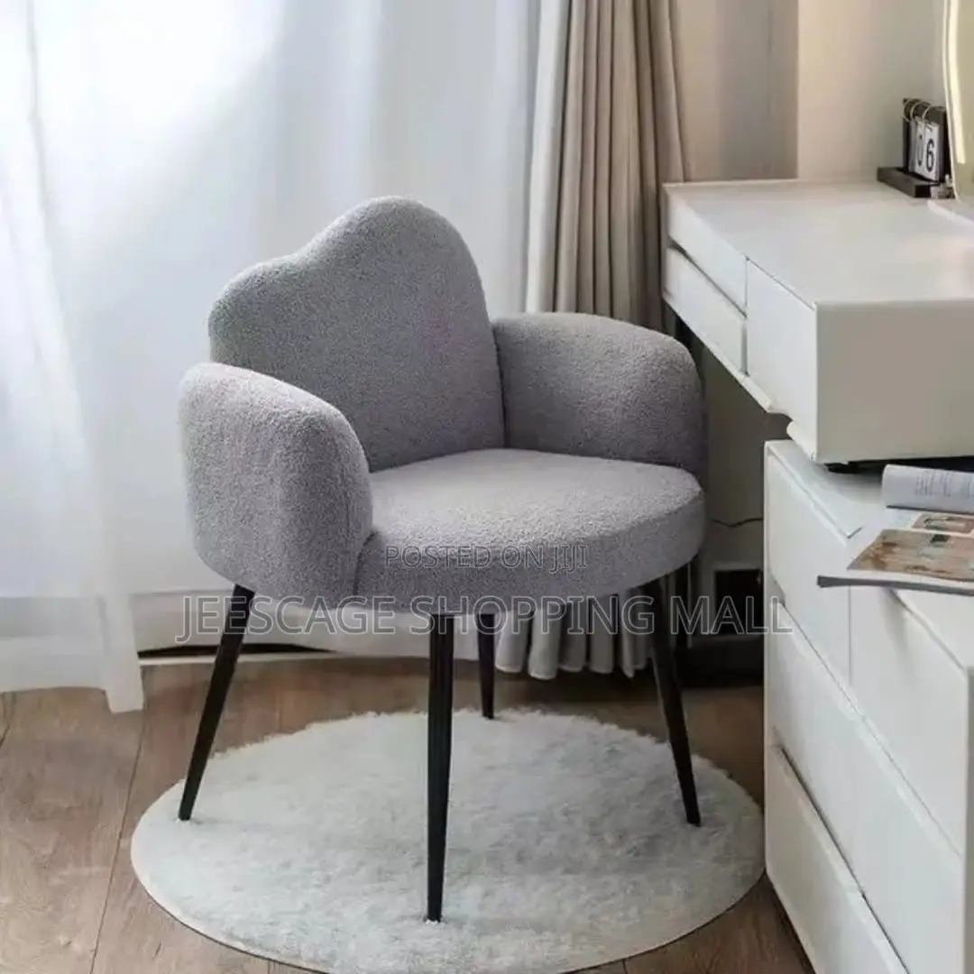 Cloud Back Boucle Accent Chair