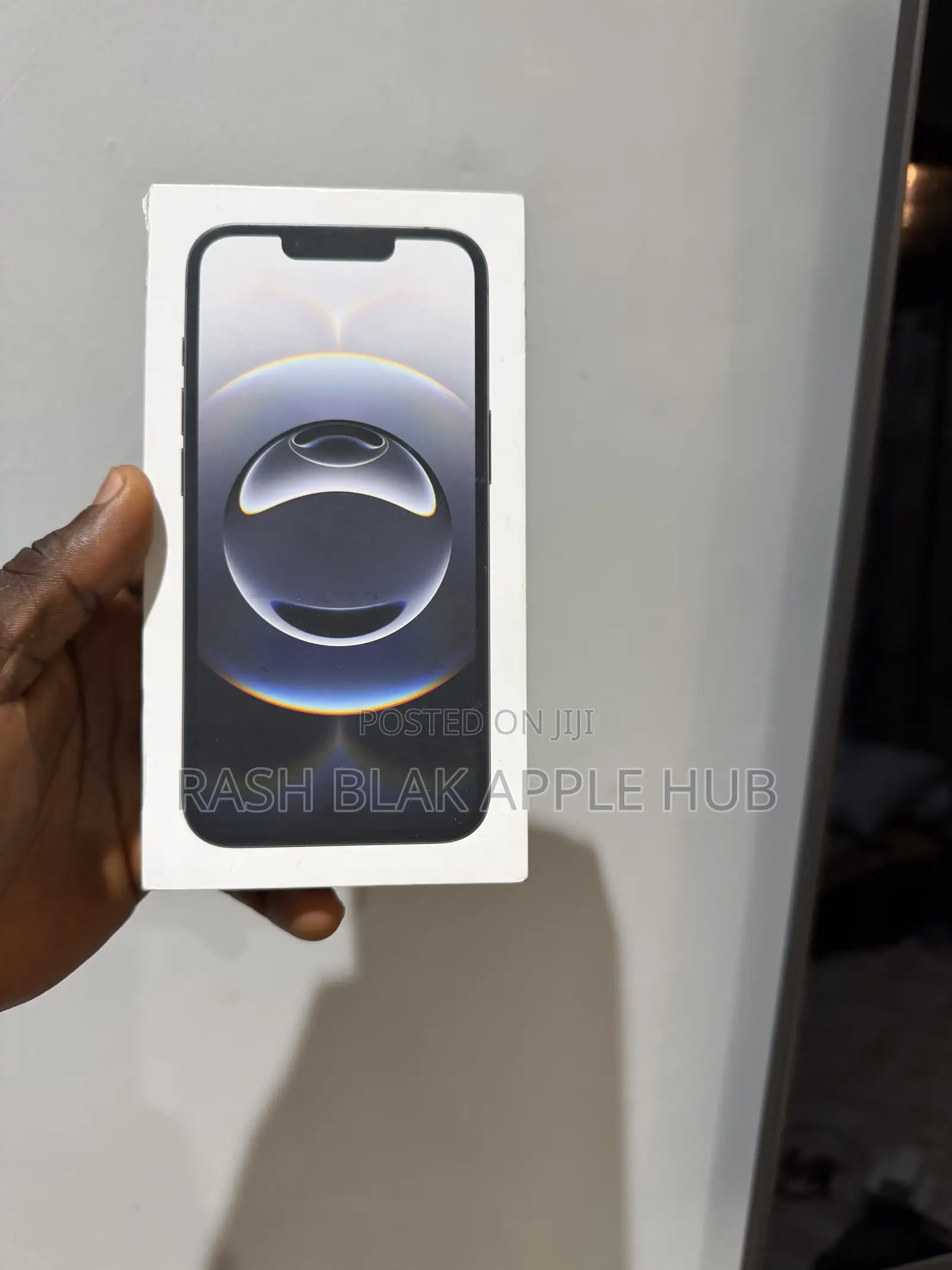New Apple iPhone 16e 128 GB Black