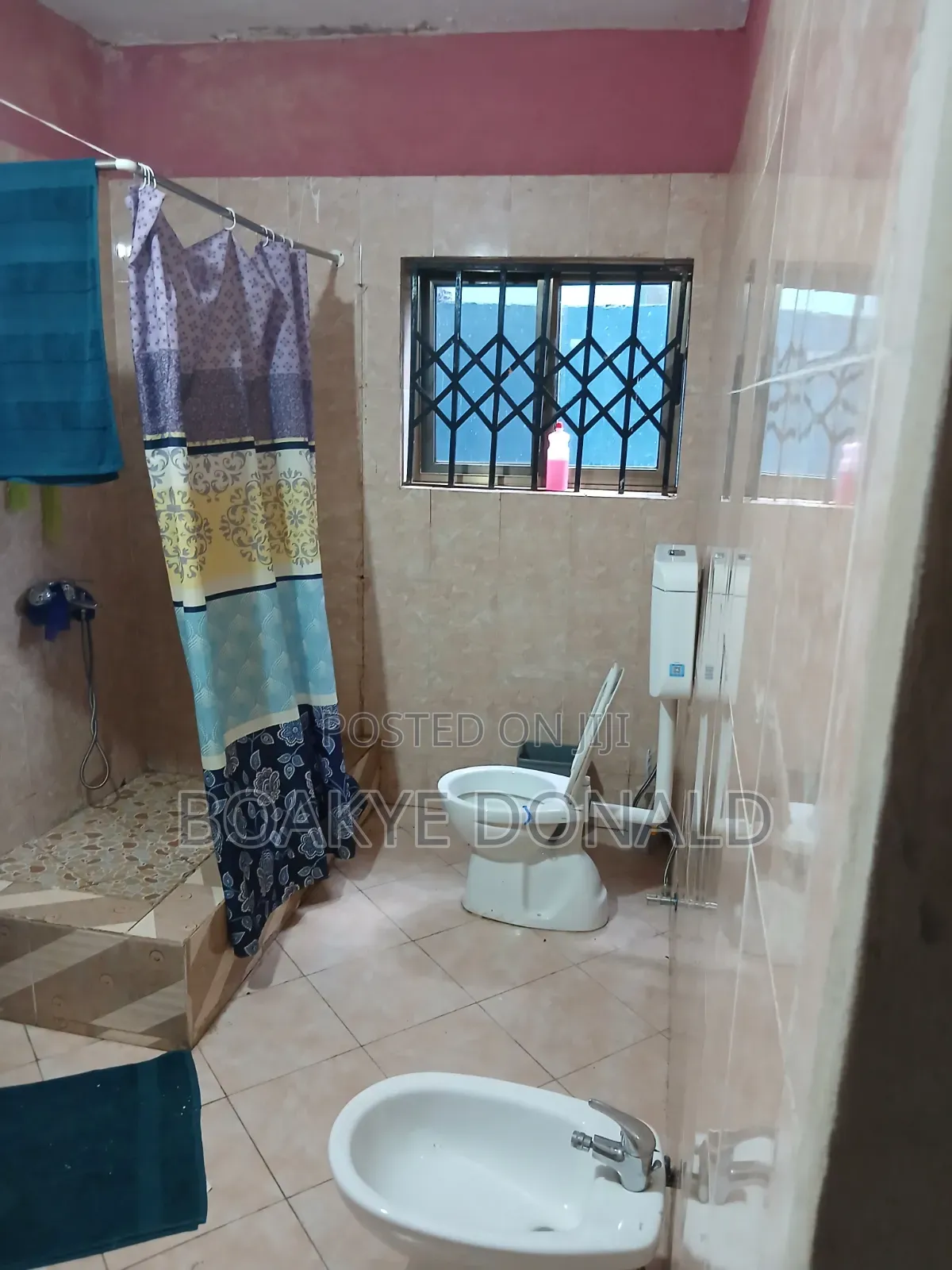 3bdrm Apartment in Fawoade- Mamponteng, Kwabre for rent