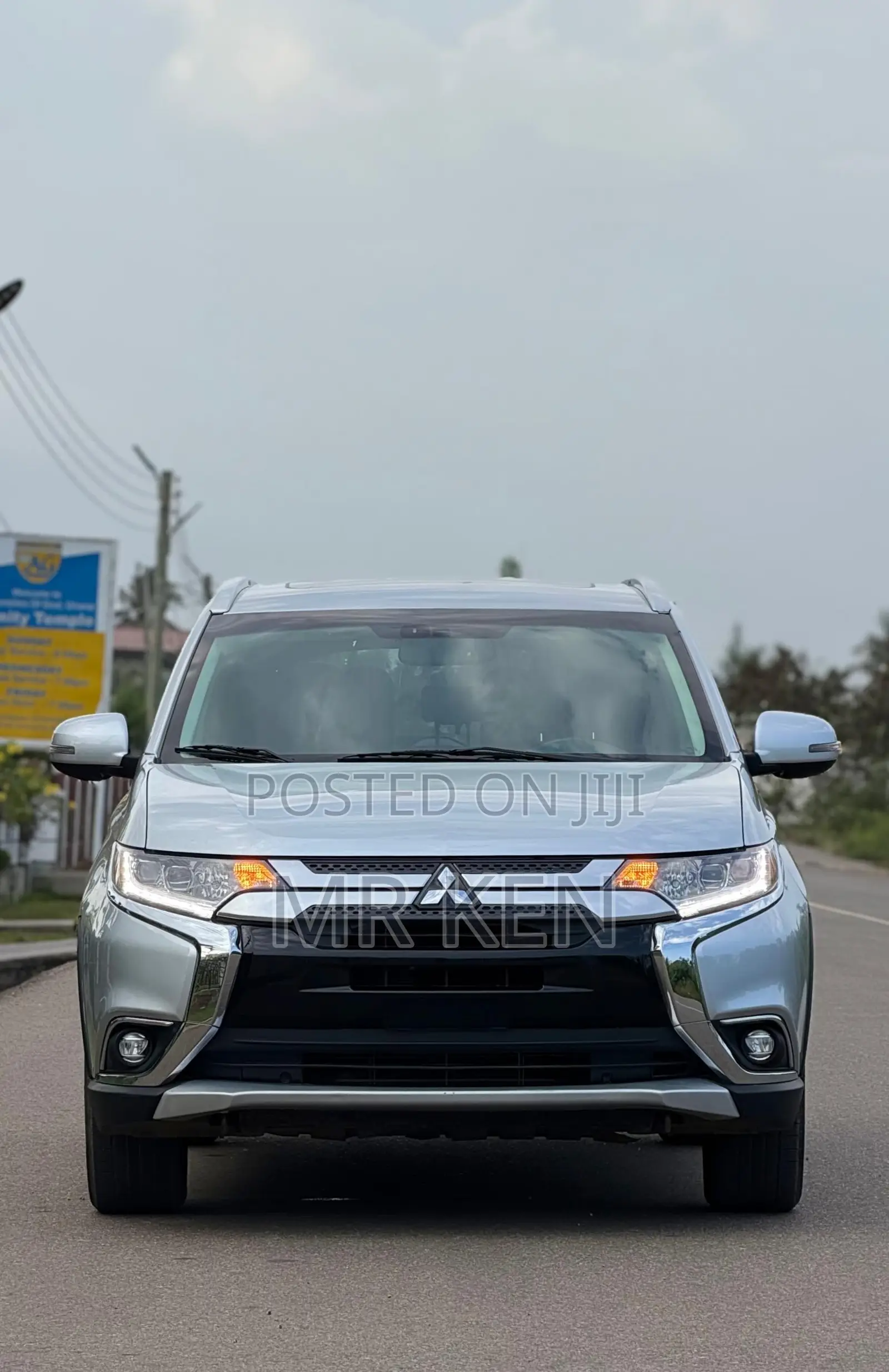 Mitsubishi Outlander SEL AWC 2018 Silver