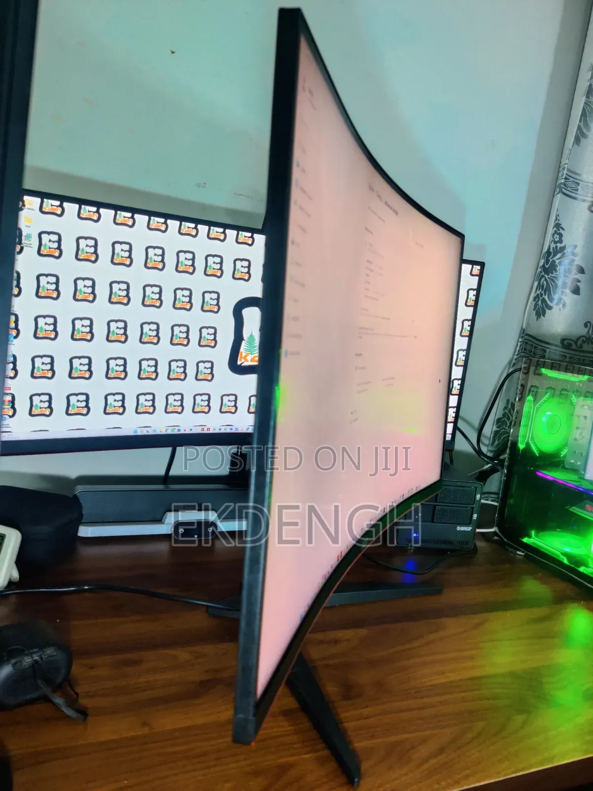 AOC CQ32G1 | 31.5" Curved QHD Display 144Hz