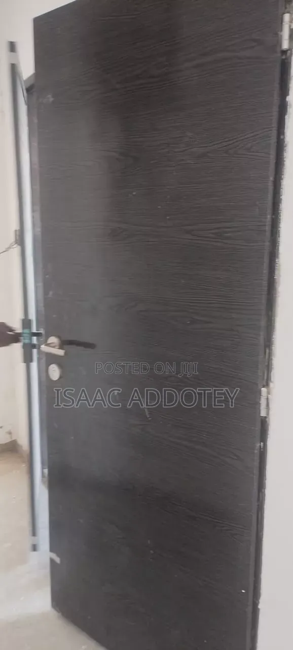 1bdrm Apartment in Sakumono Estate, Baatsona Total for rent