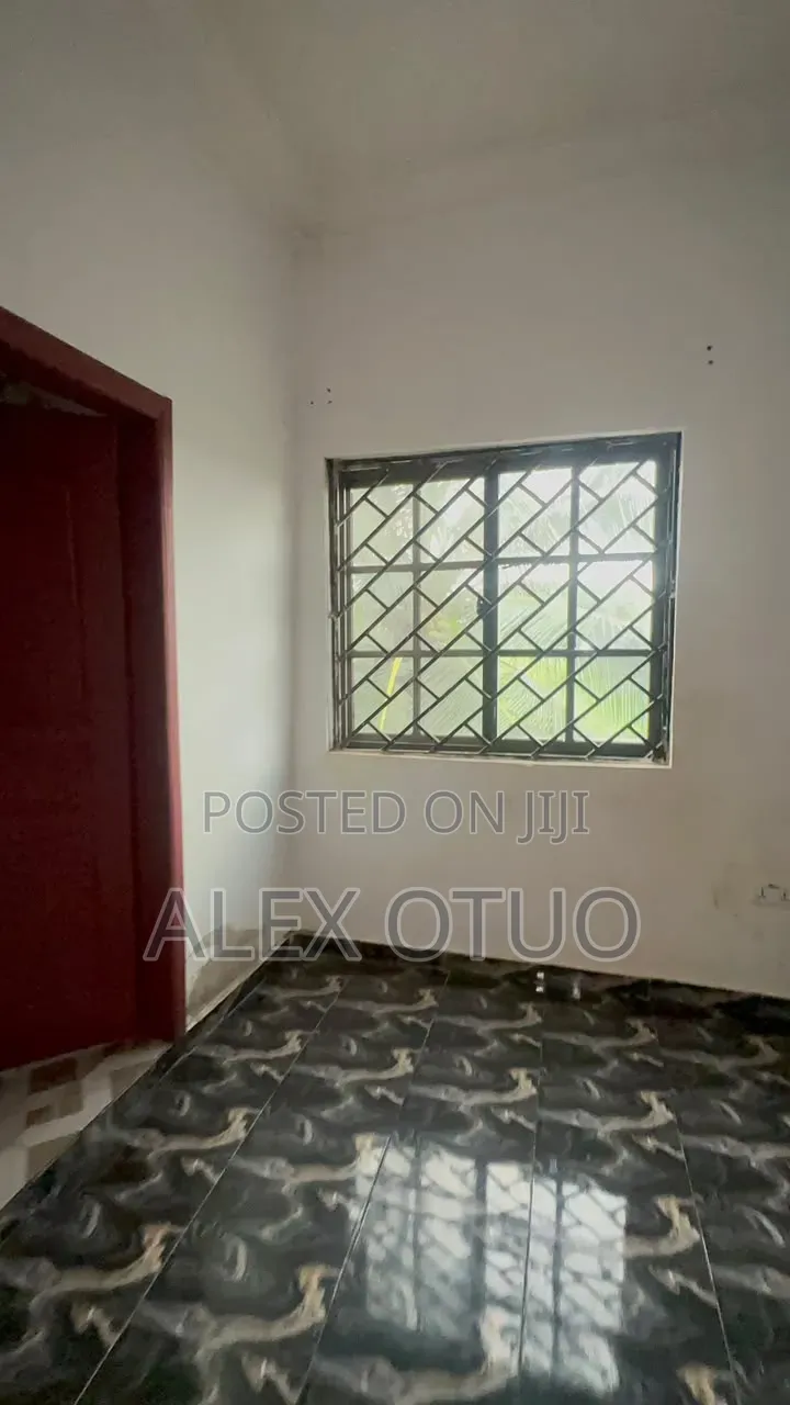 2bdrm Apartment in Alex Otuo Properties, Kumasi Metropolitan for rent