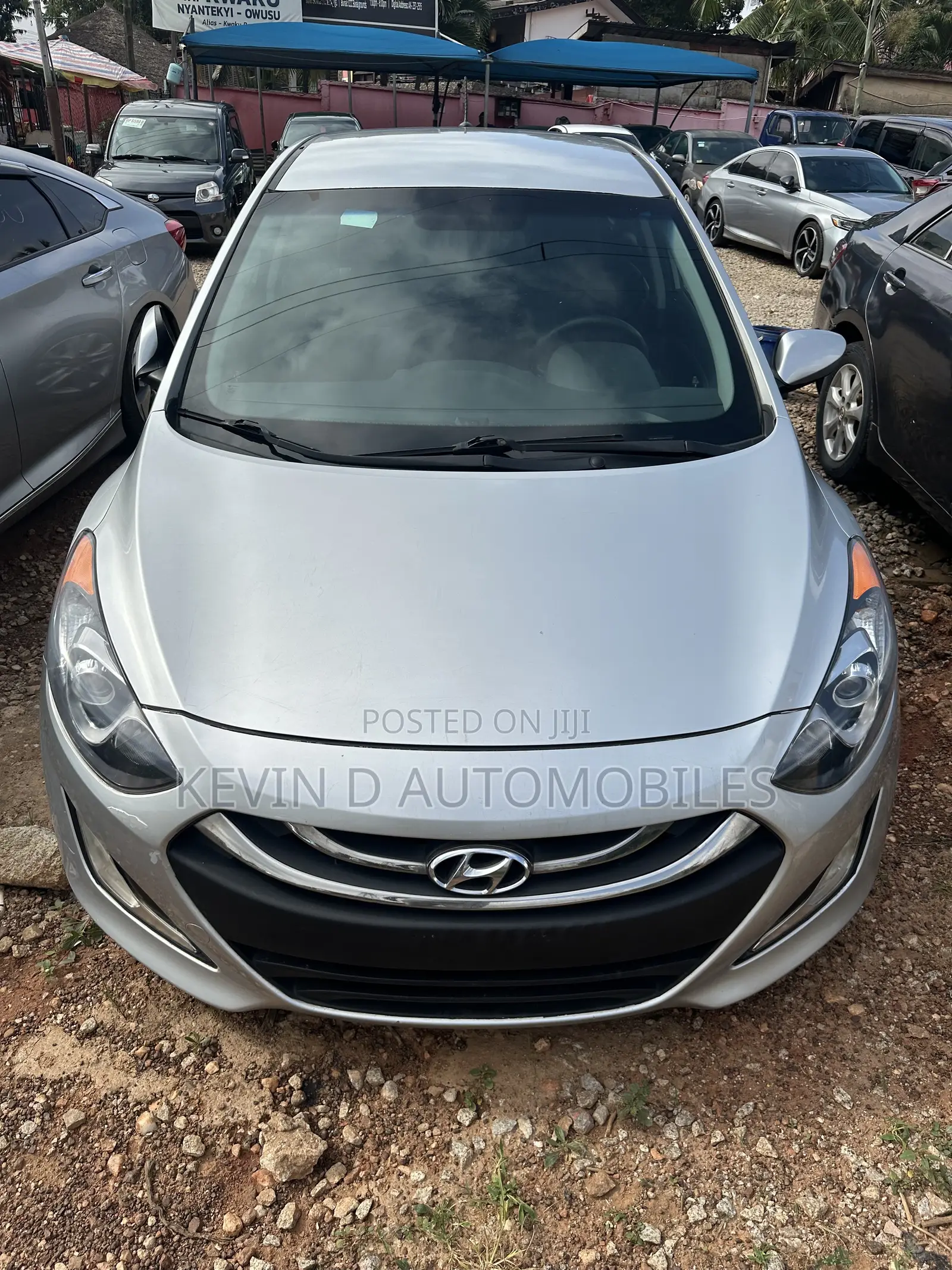 Hyundai Elantra SE 4dr Sedan (1.8L 4cyl 6A) 2015 Silver