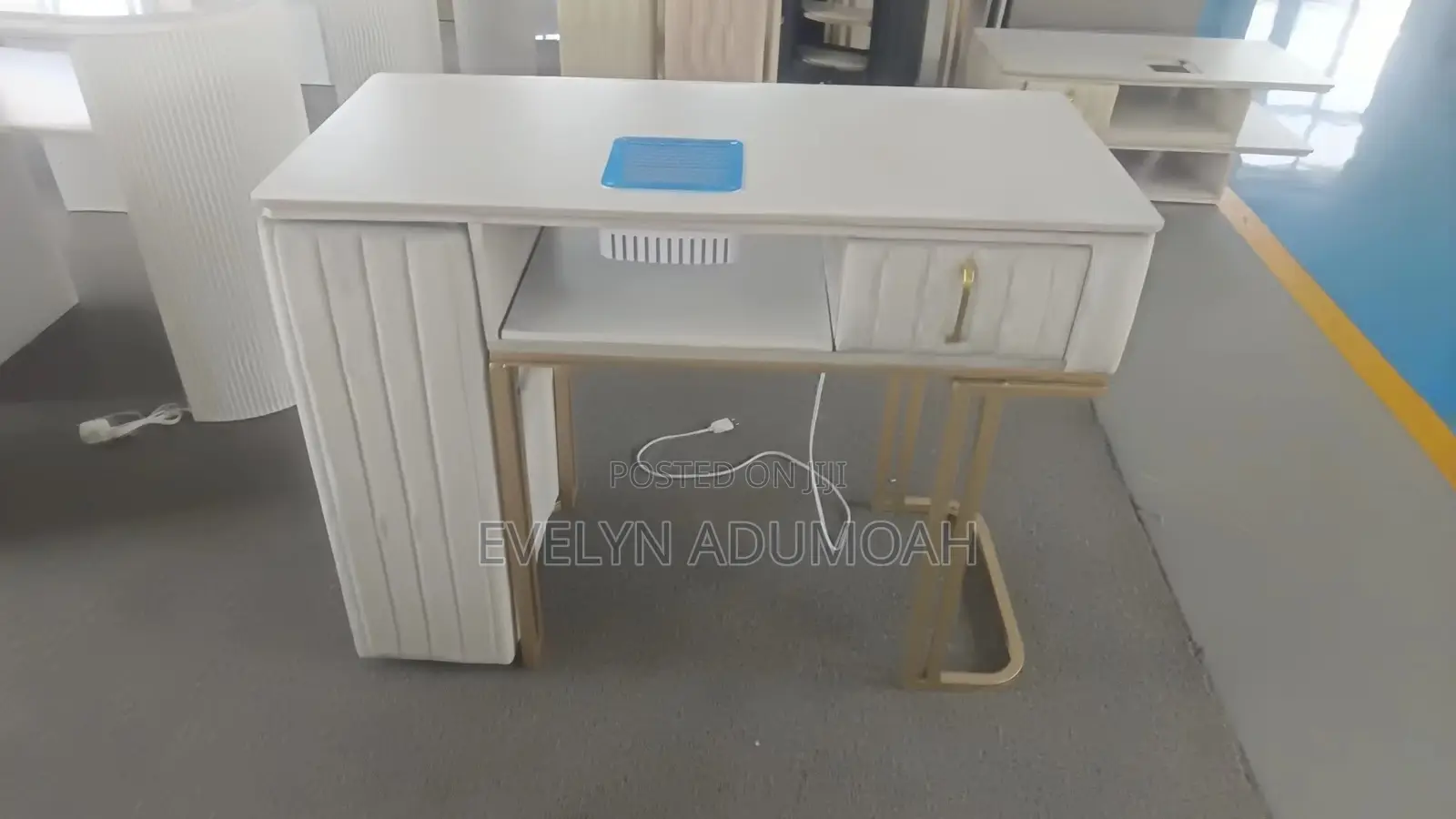 Nail Table for Sale – White and Gold Professional Manicure Desk