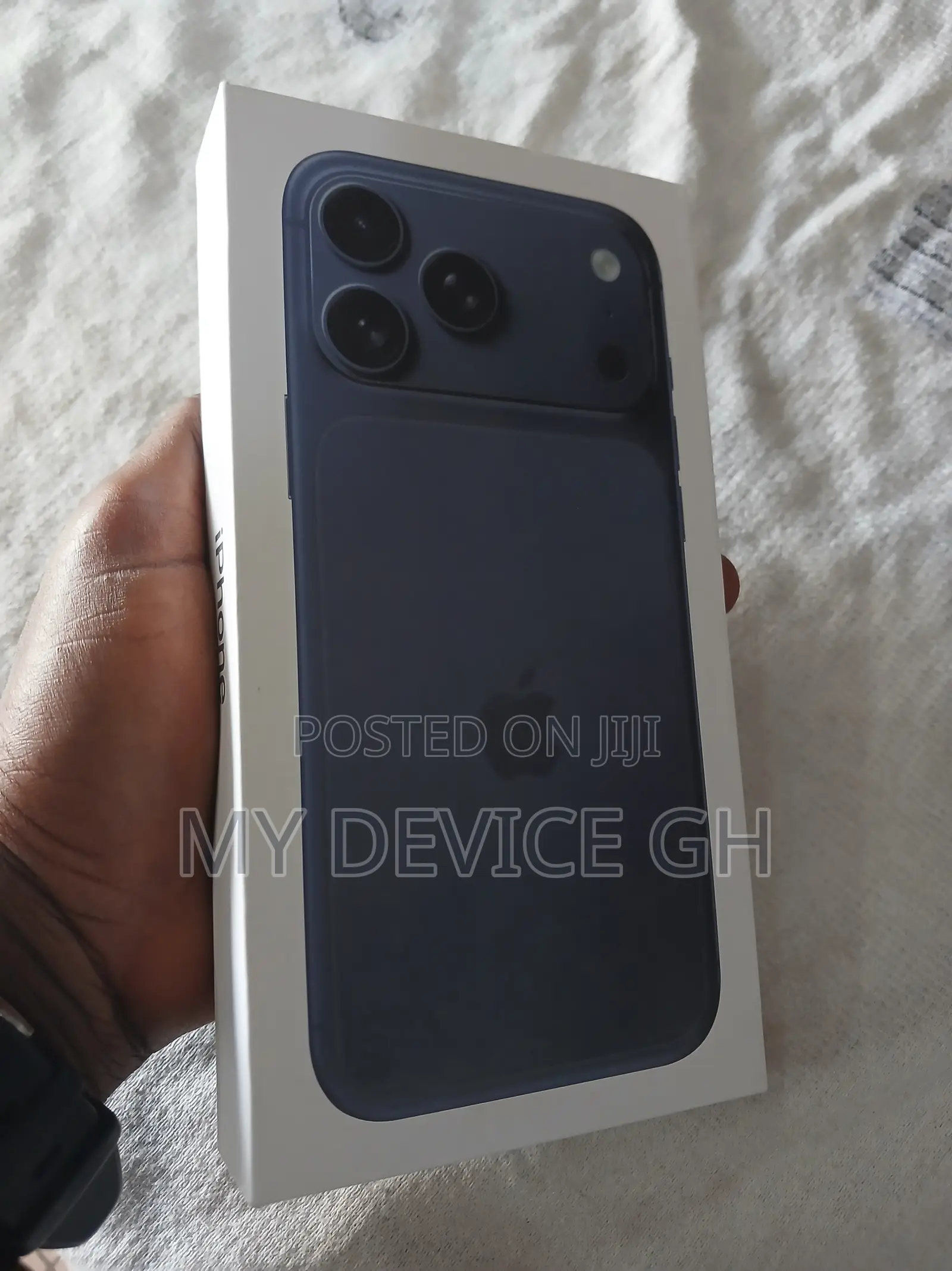 New Apple iPhone 17 Pro Max 1 TB Blue