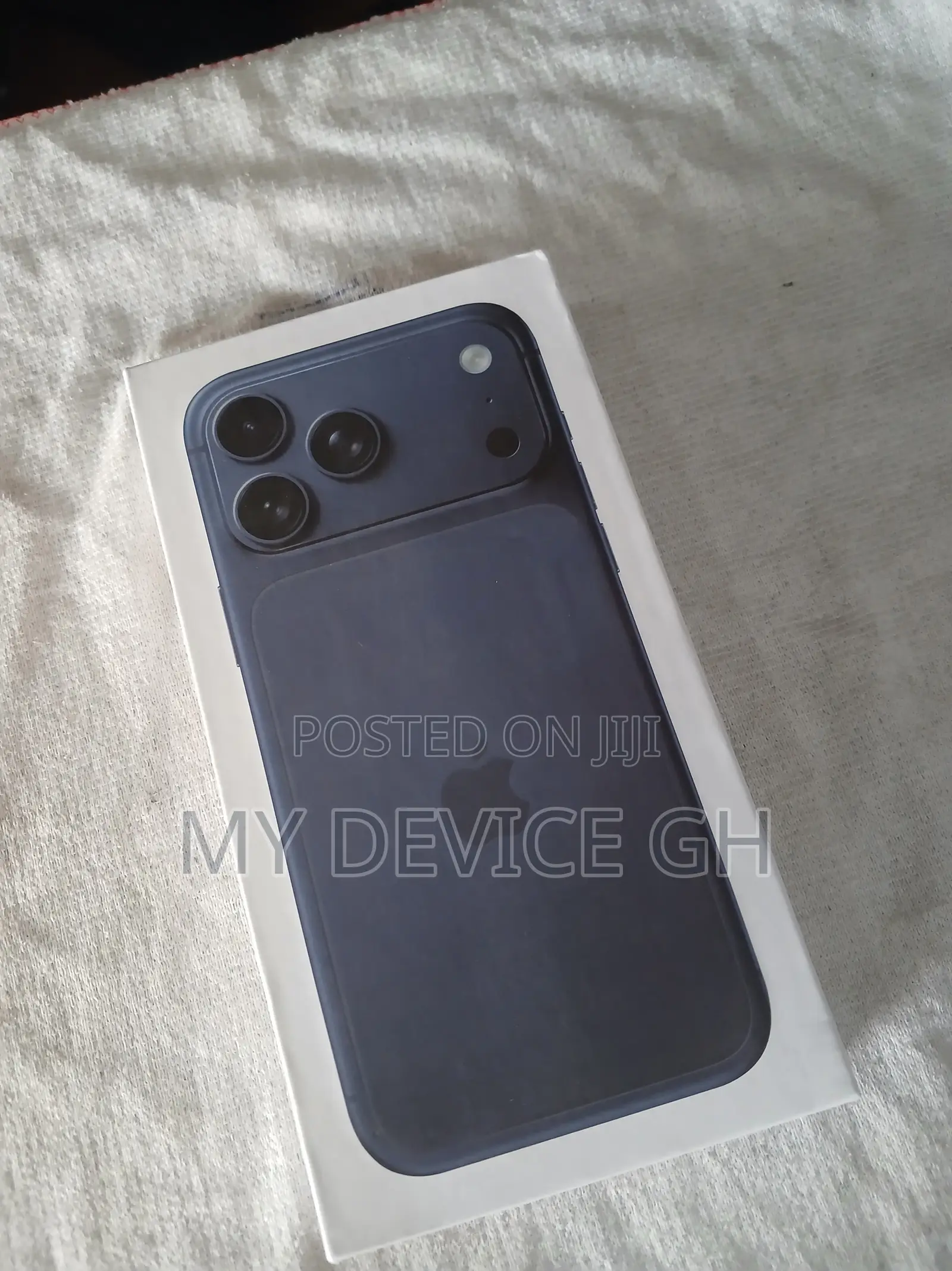 New Apple iPhone 17 Pro Max 1 TB Blue