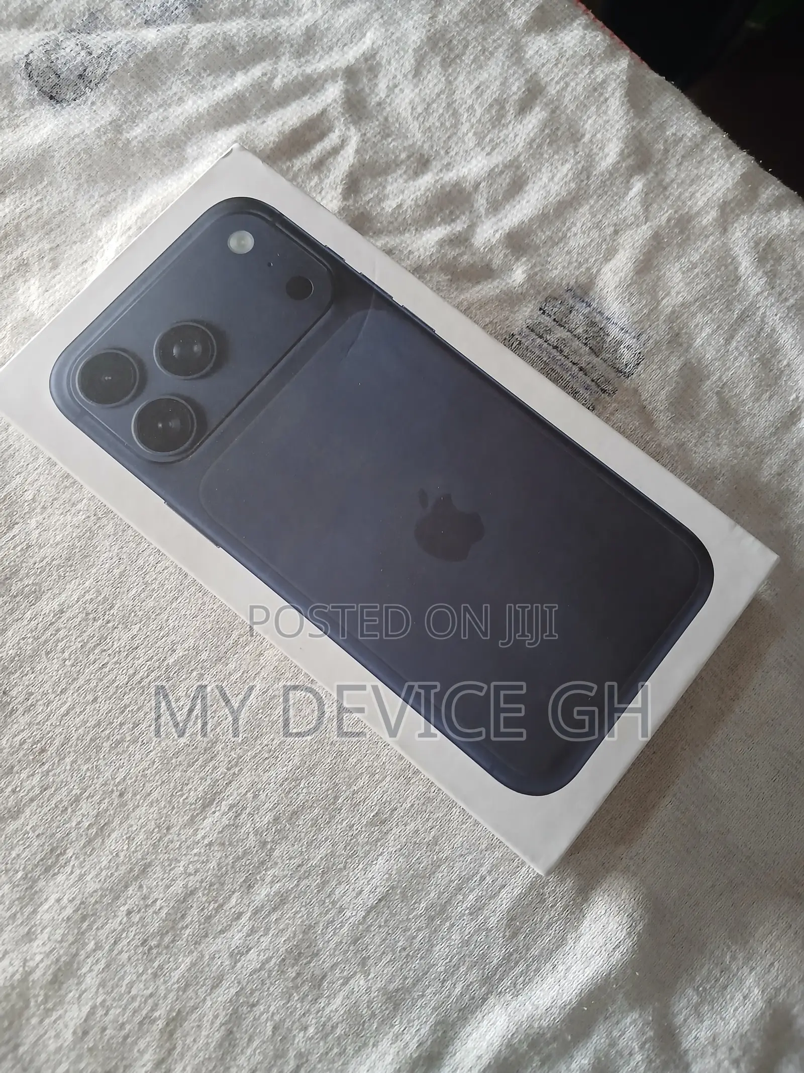 New Apple iPhone 17 Pro Max 1 TB Blue