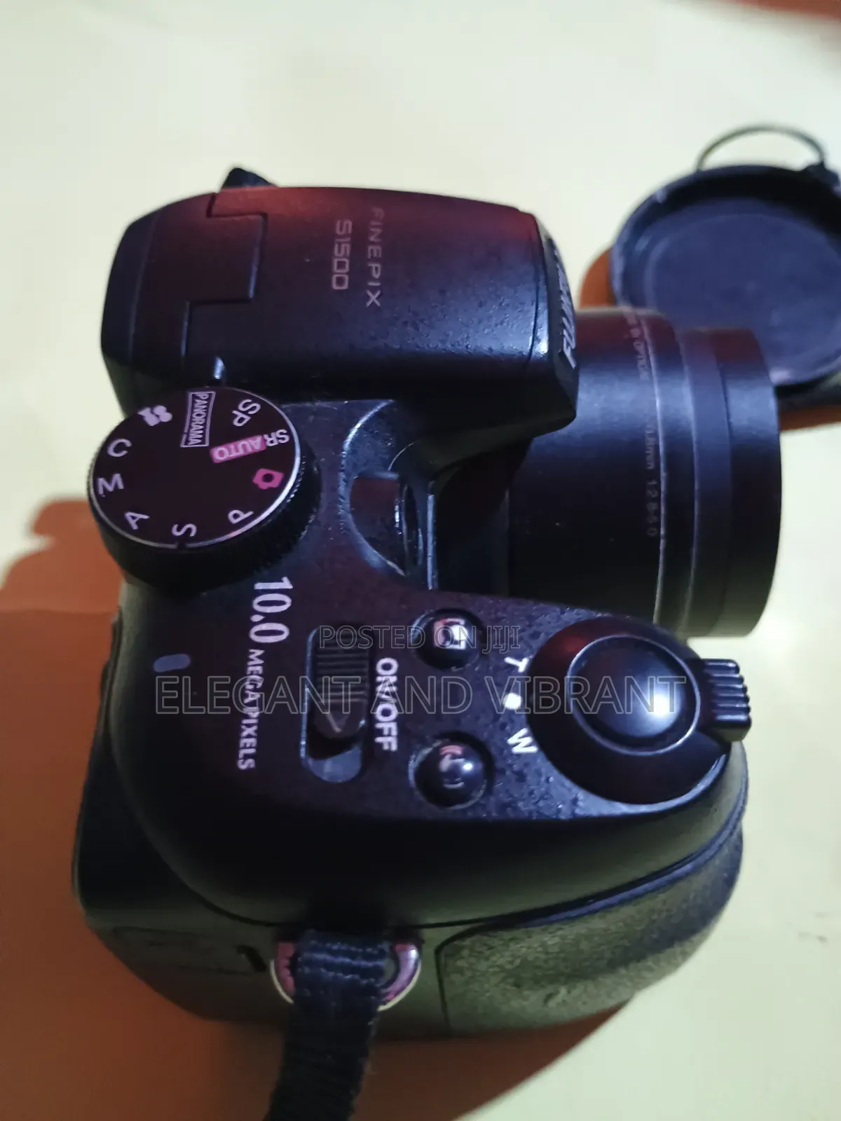 Untexted UK Camera Fujifilm Finepix S Series 10mp