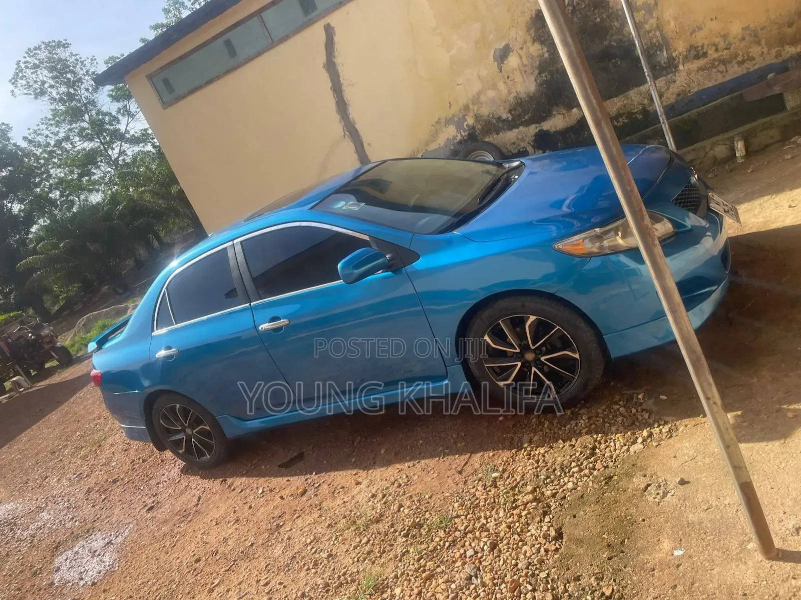 Toyota Corolla 2010 Blue