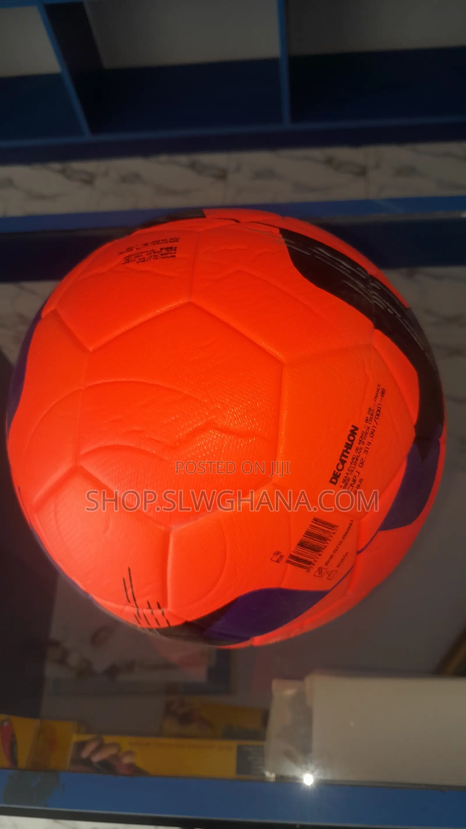 Kipsta Footballs