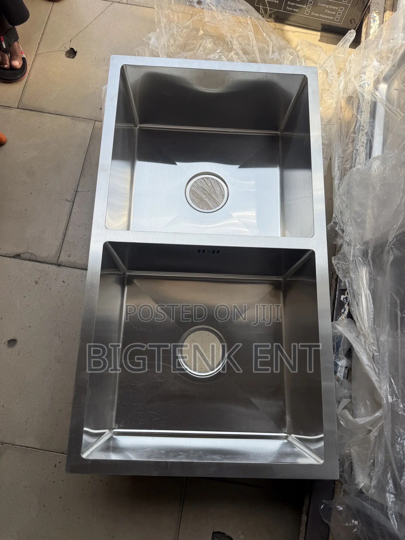 Under Mount Kitchen Sinks