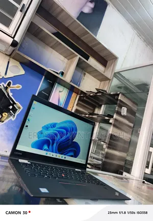 Laptop Lenovo ThinkPad X1 Yoga 8GB Intel Core i7 SSD 256GB