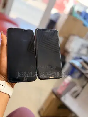 Apple iPhone 11 64 GB Black