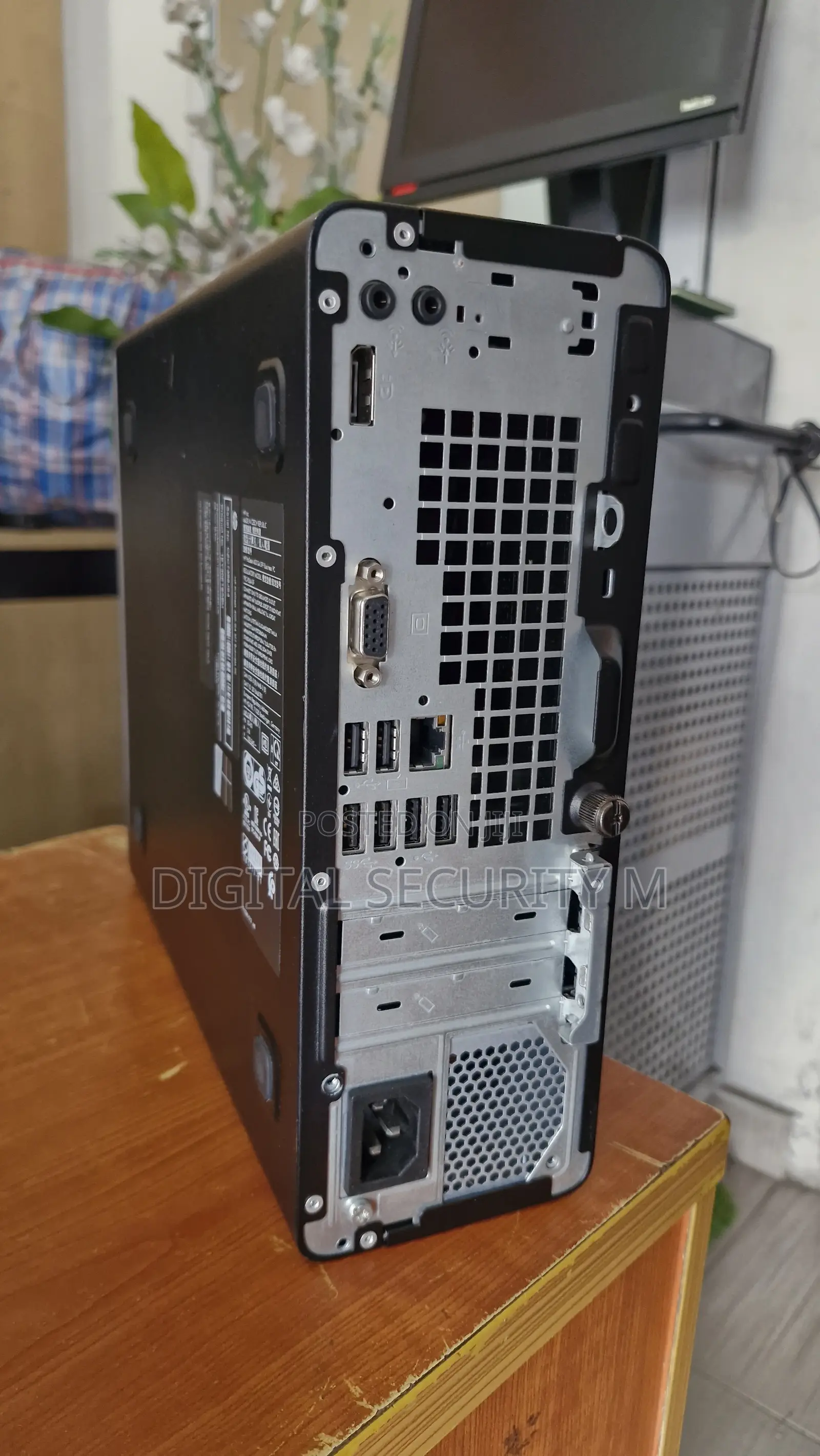Desktop Computer HP ProDesk 400 G5 8GB Intel Core i3 HDD 500GB