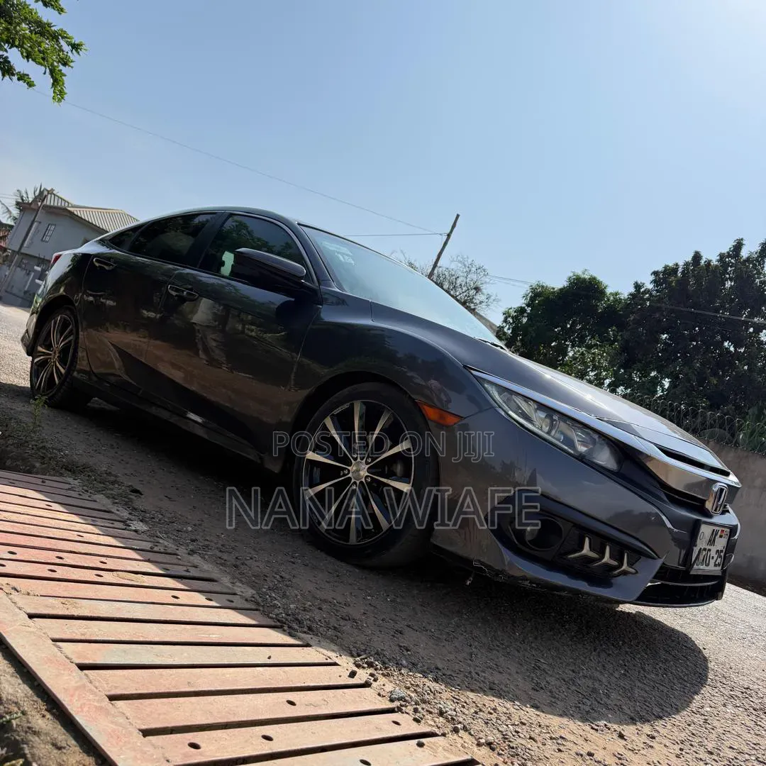 Honda Civic EX-L Sedan 2019 Gray