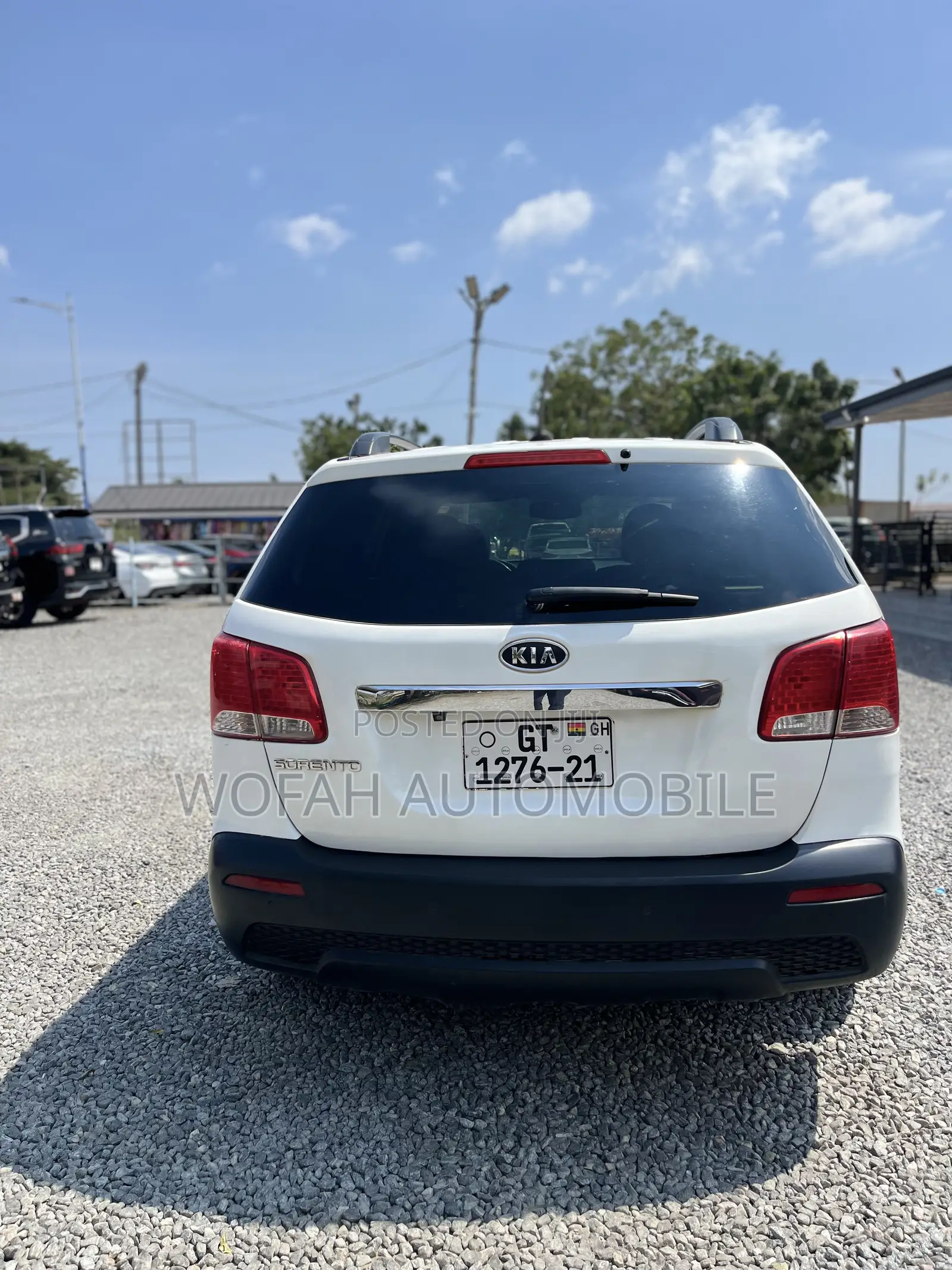 Kia Sorento 4dr SUV 2016 White