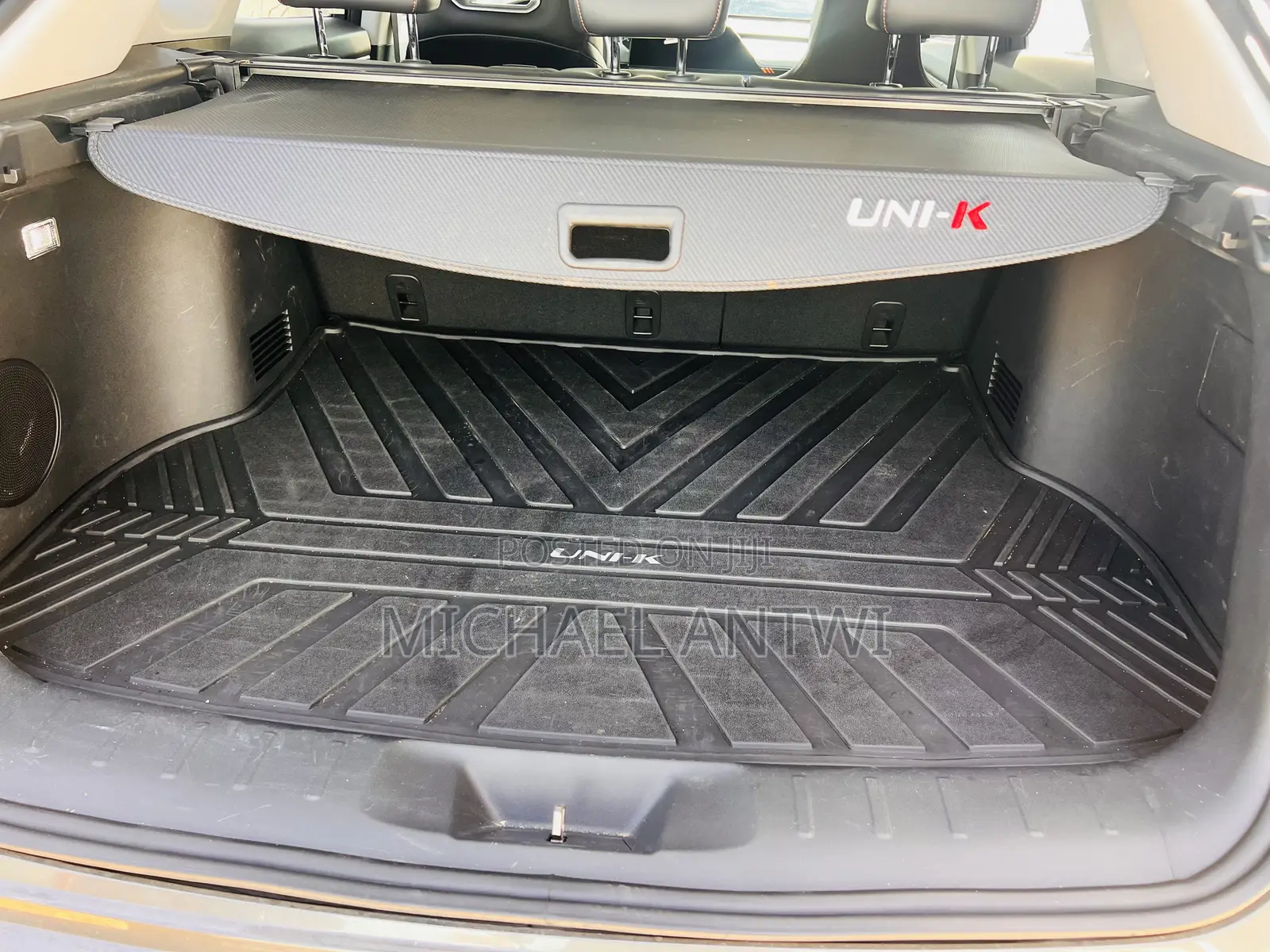 Changan UNI-K 2.0 Petrol AWD 2023 Silver