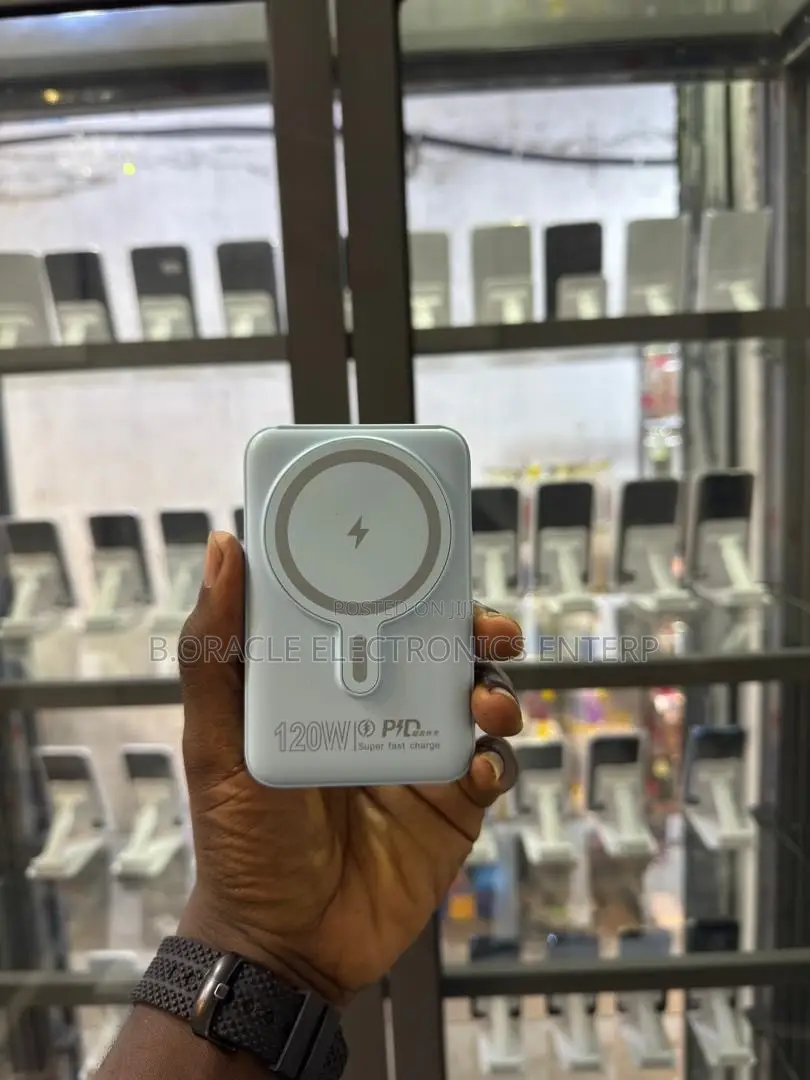 Original Mag Safe Power Bank