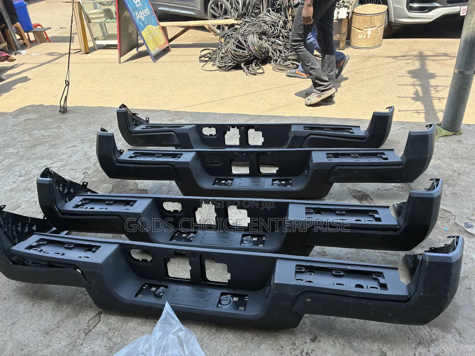 Complete Back Bumper Tacoma 2022-2023-2024-2025