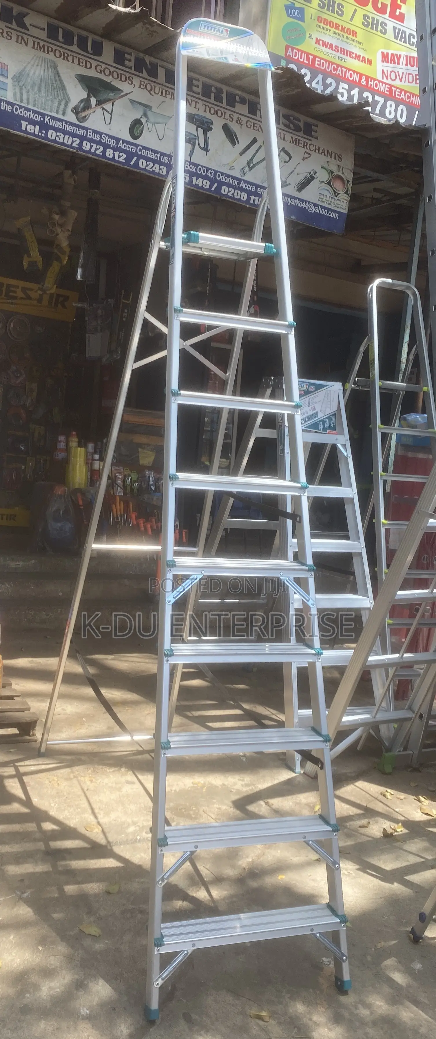 Total Aluminum a-Shaped Ladder 9steps