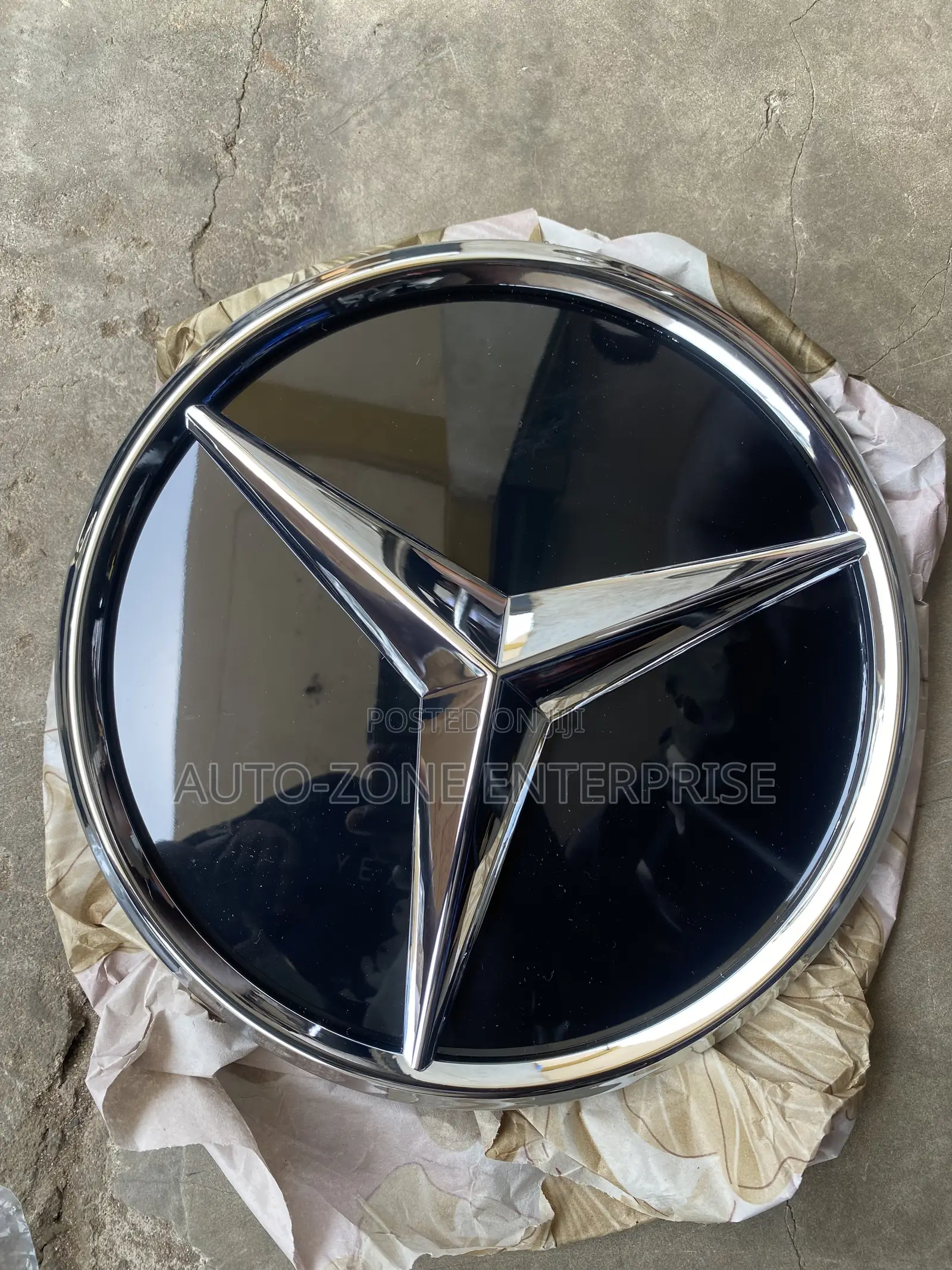 Mercedes Benz GLB-Class Front Crown/Front Grille Crown