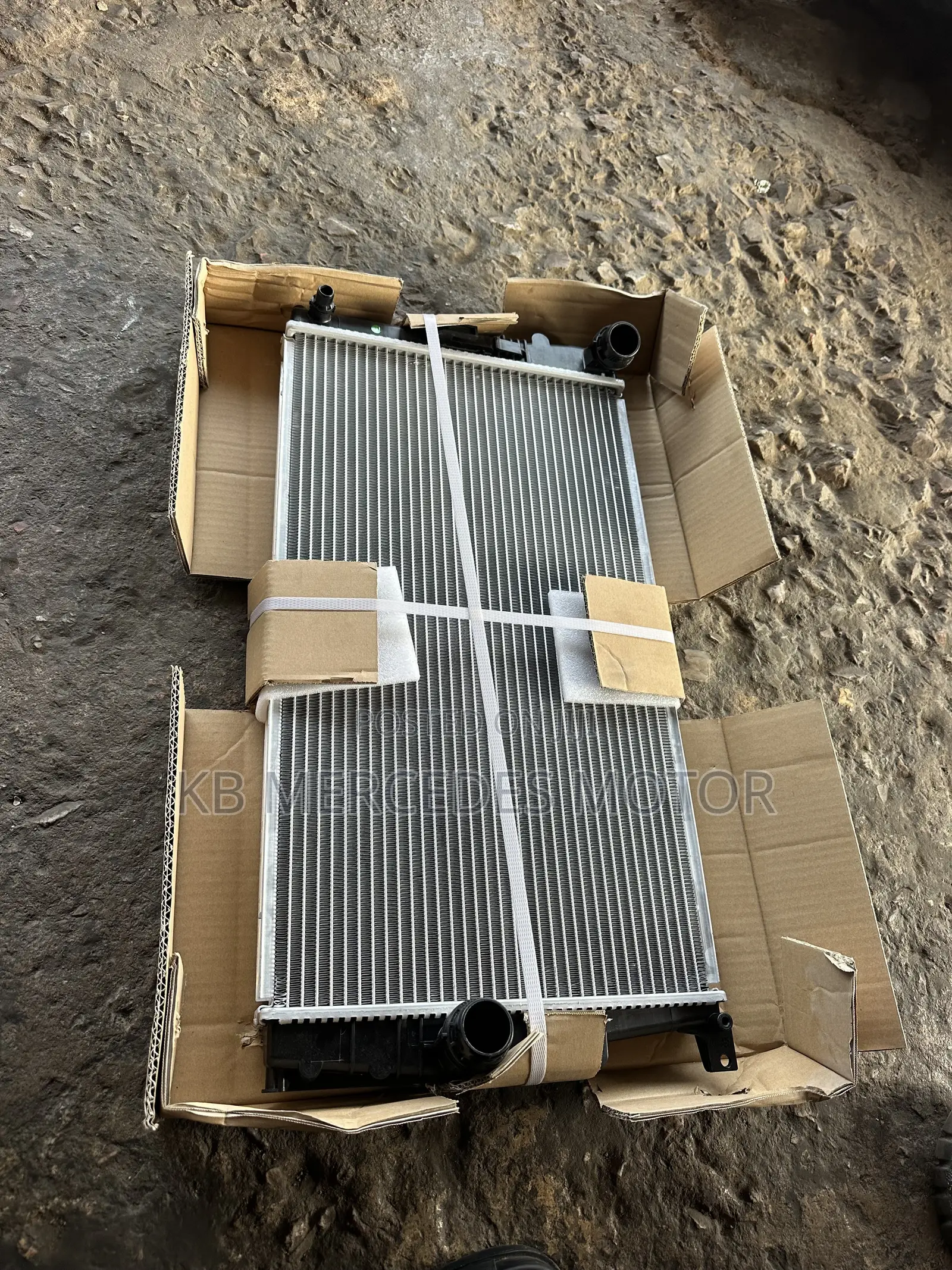 BMW F30 2014-2018 Radiator Tank /Water Tank