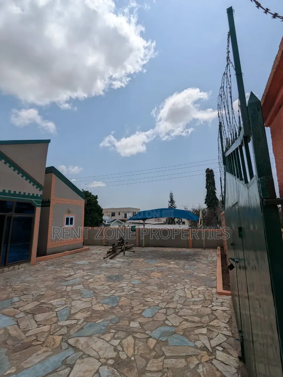 Mini Flat in Ola Achool Area for rent