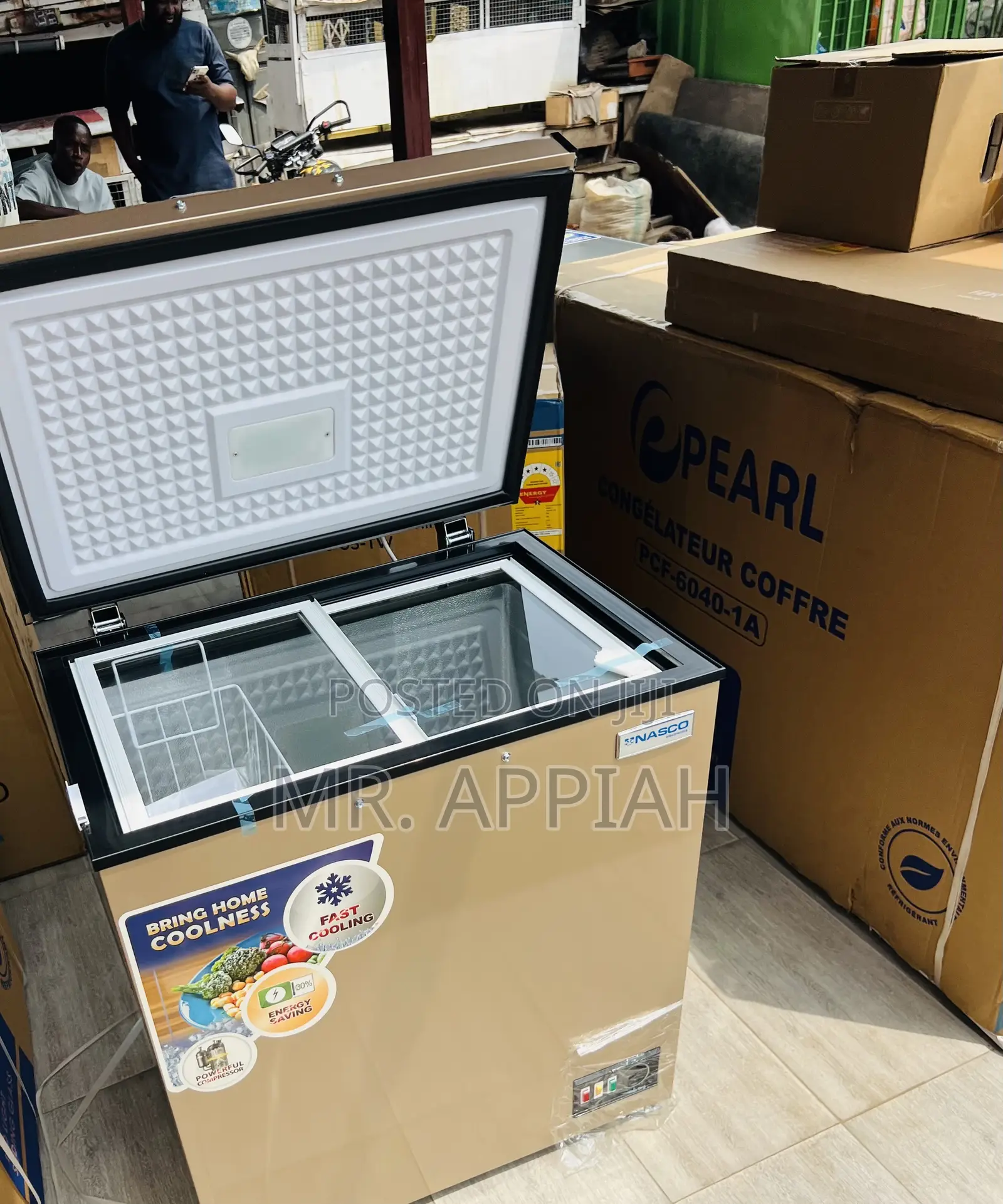 Exceptional Quality 145Liters Single Door Freezer(Gold)