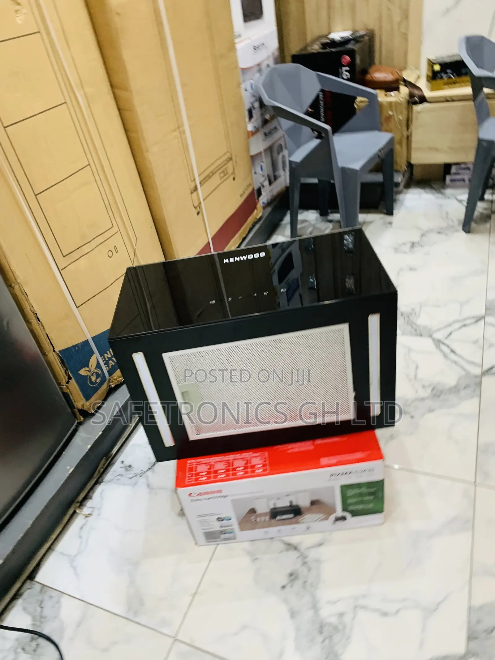 Essential Fast (Clear-Air) Inbuilt Kenwood Range Hood