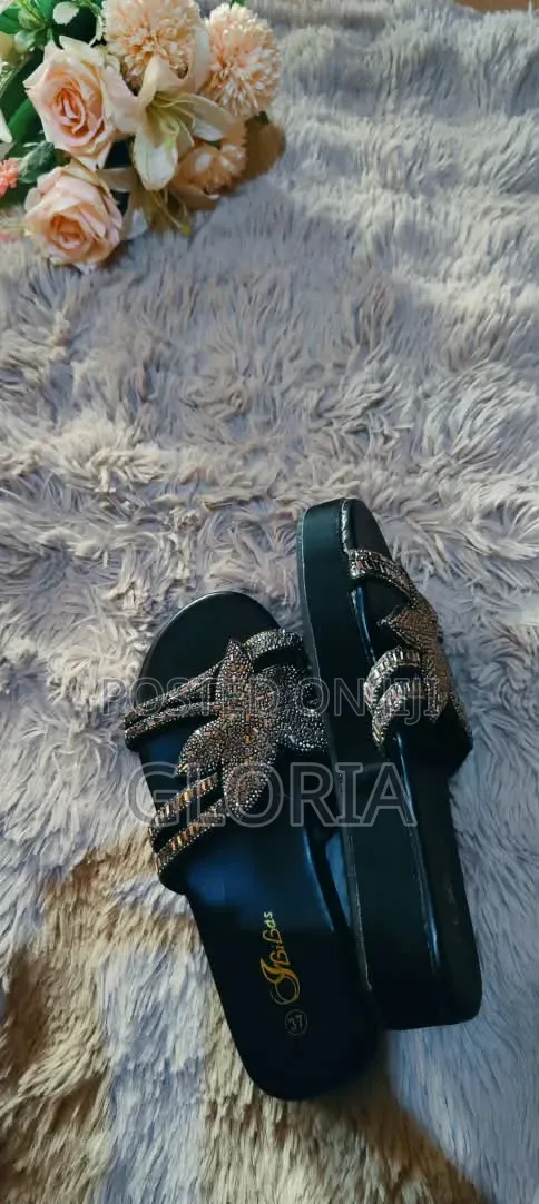 Ladies Black Platform Slides