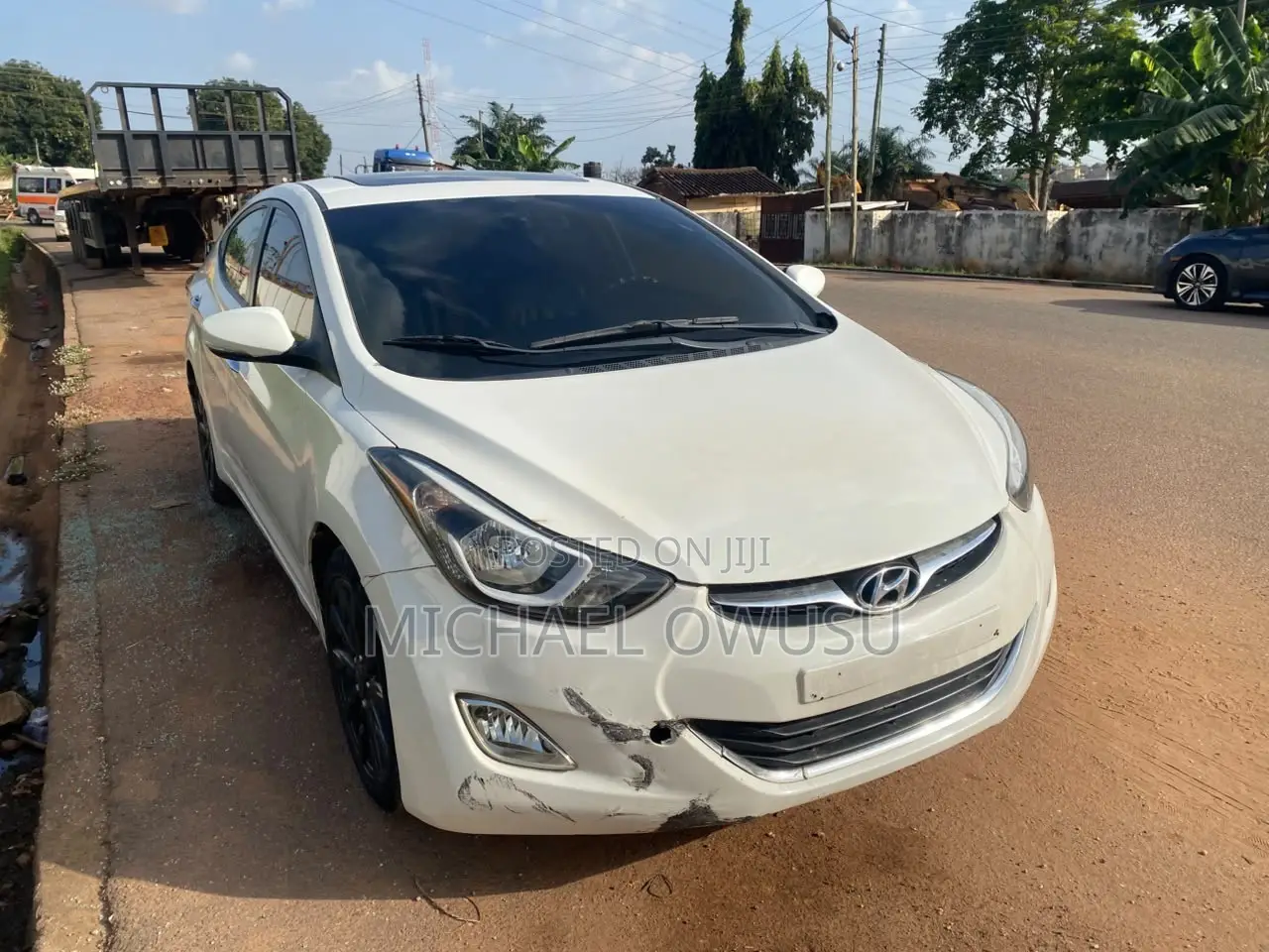 Hyundai Elantra 2013 White